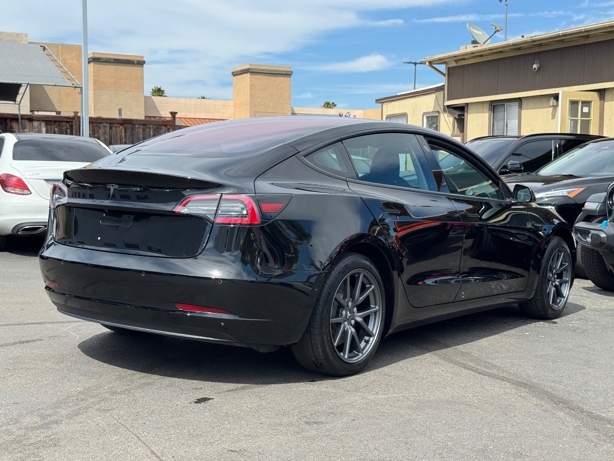 2018 Tesla Model 3 Long Range photo 14