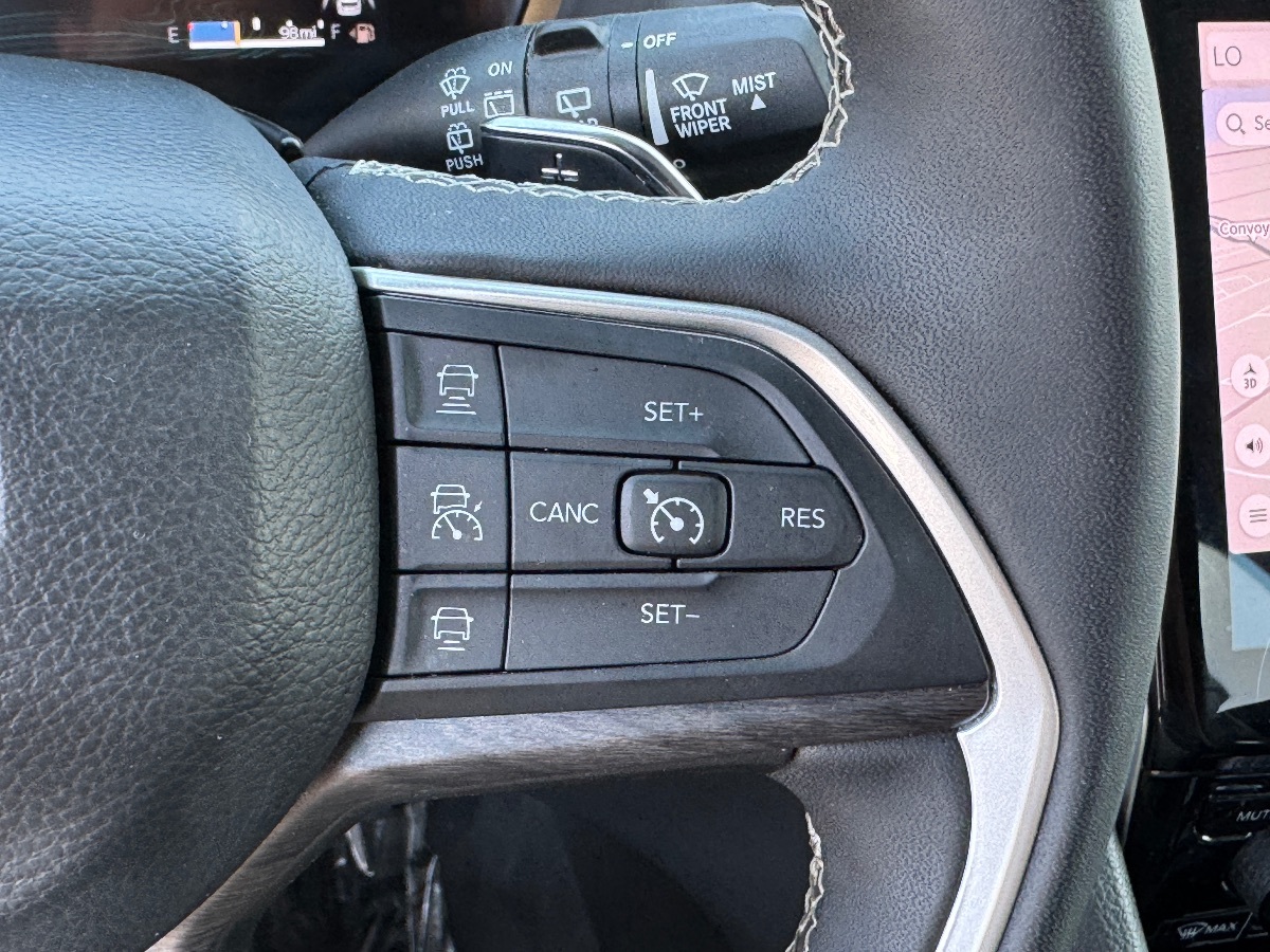 2024 Jeep Cherokee Limited 4xe photo 24