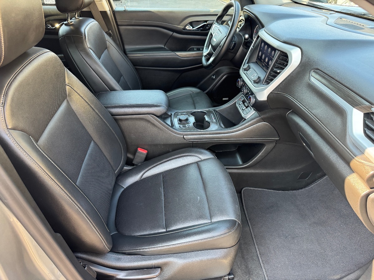 2023 Gmc Acadia SLT photo 15