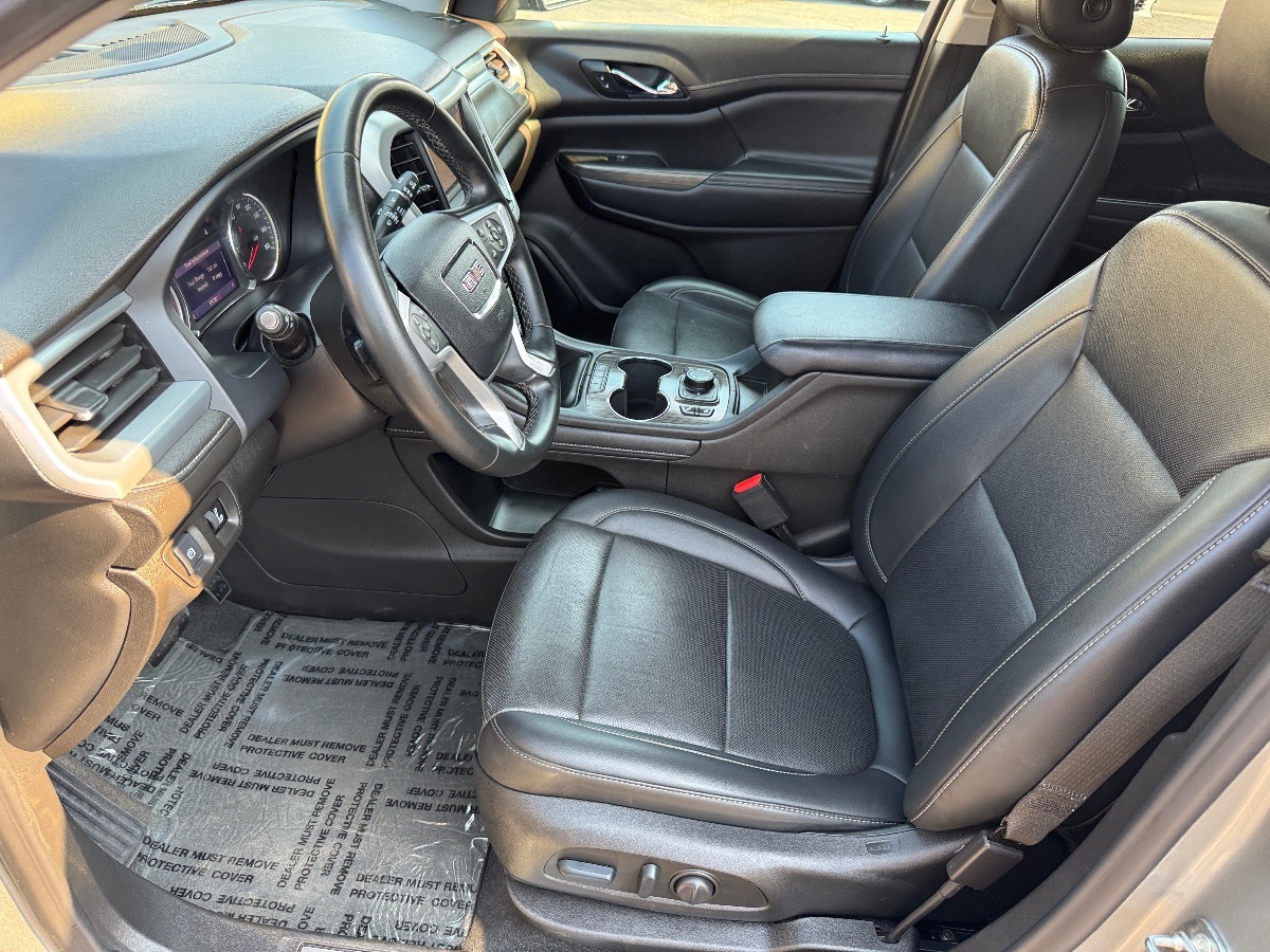 2023 Gmc Acadia SLT photo 25