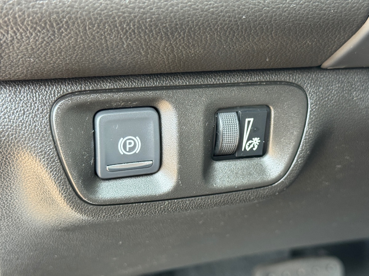 2023 Gmc Acadia SLT photo 27