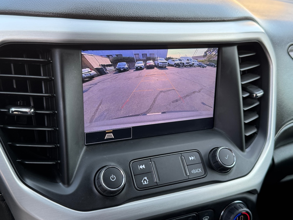 2023 Gmc Acadia SLT photo 30