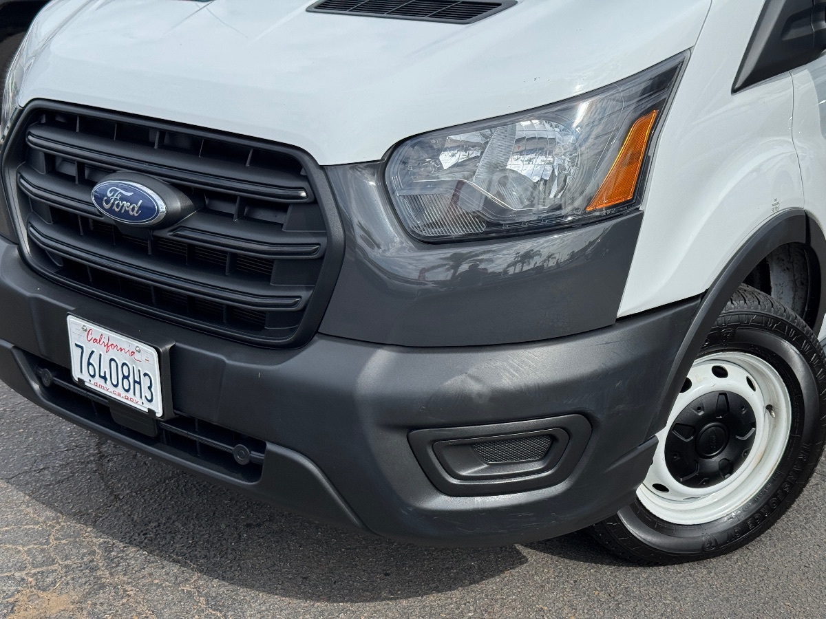 2021 Ford Transit Cargo Van photo 3