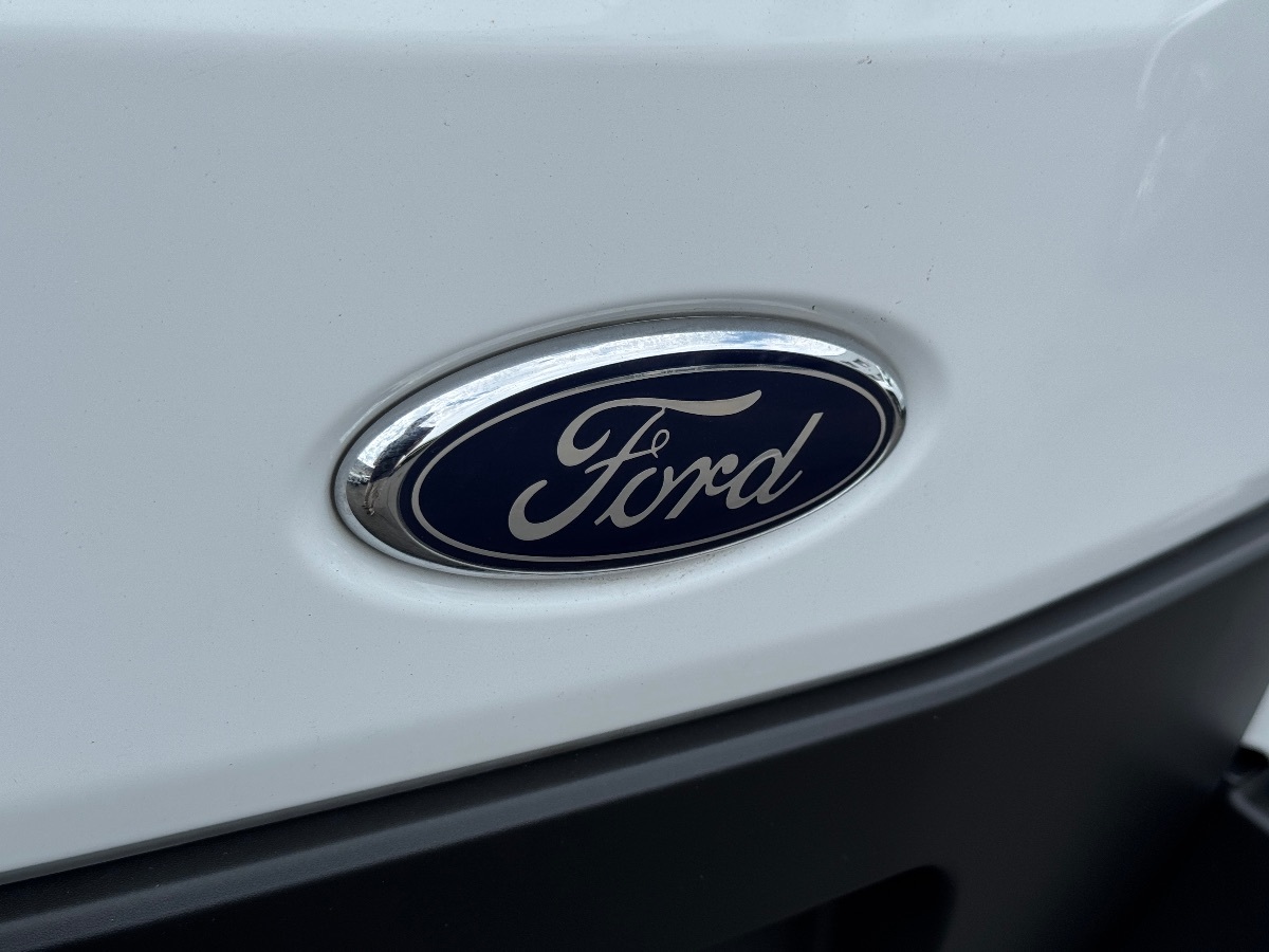 2021 Ford Transit Cargo Van photo 11