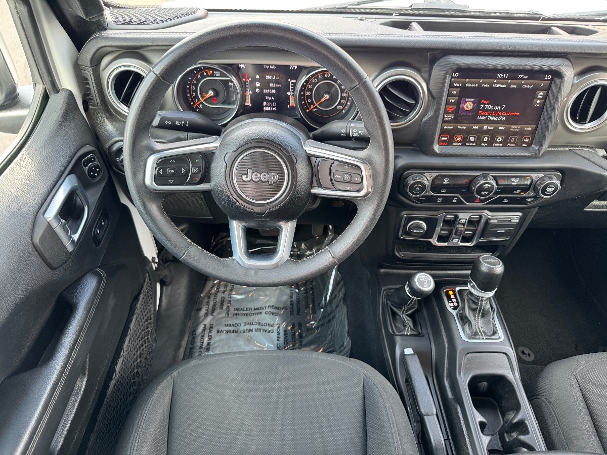 2023 Jeep Gladiator Overland photo 21
