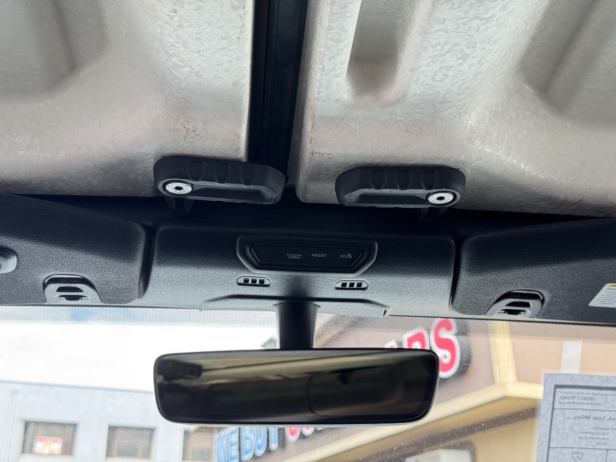2023 Jeep Gladiator Overland photo 24