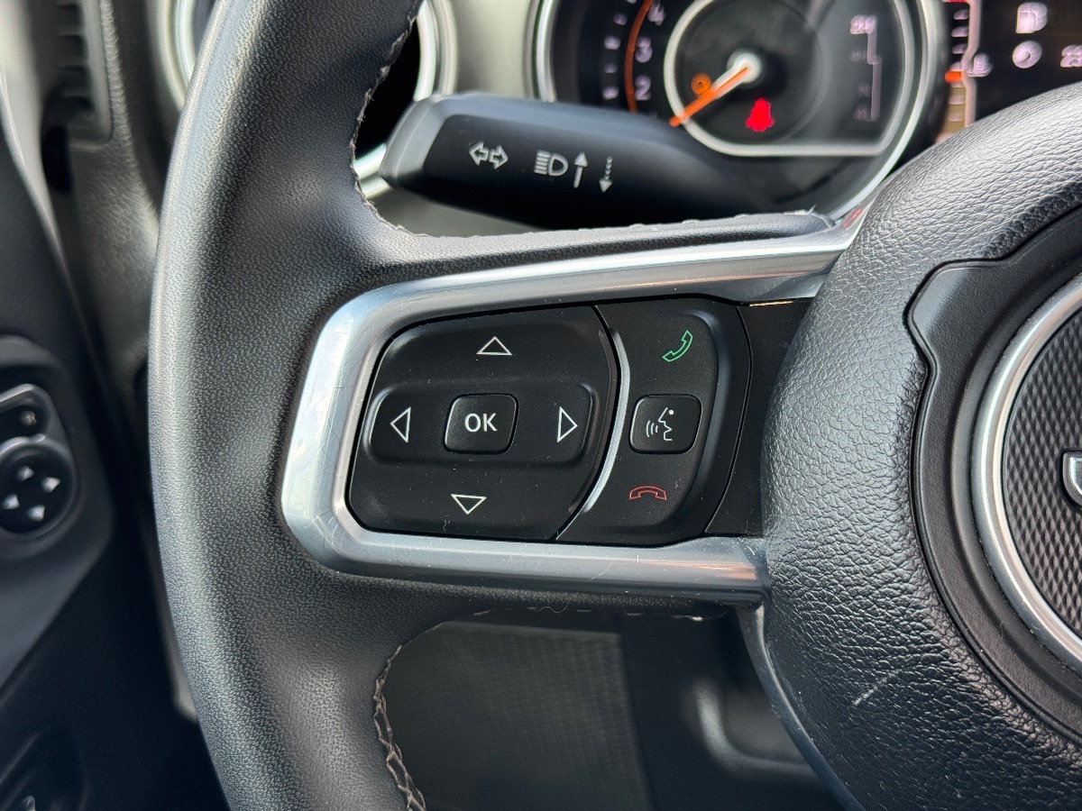 2023 Jeep Gladiator Overland photo 26