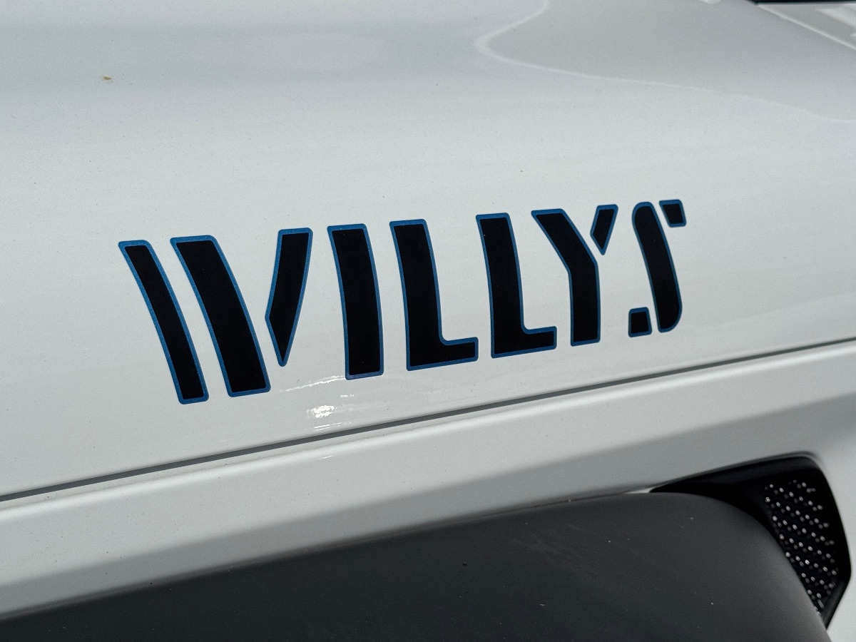 2023 Jeep Wrangler 4xe Willys photo 3