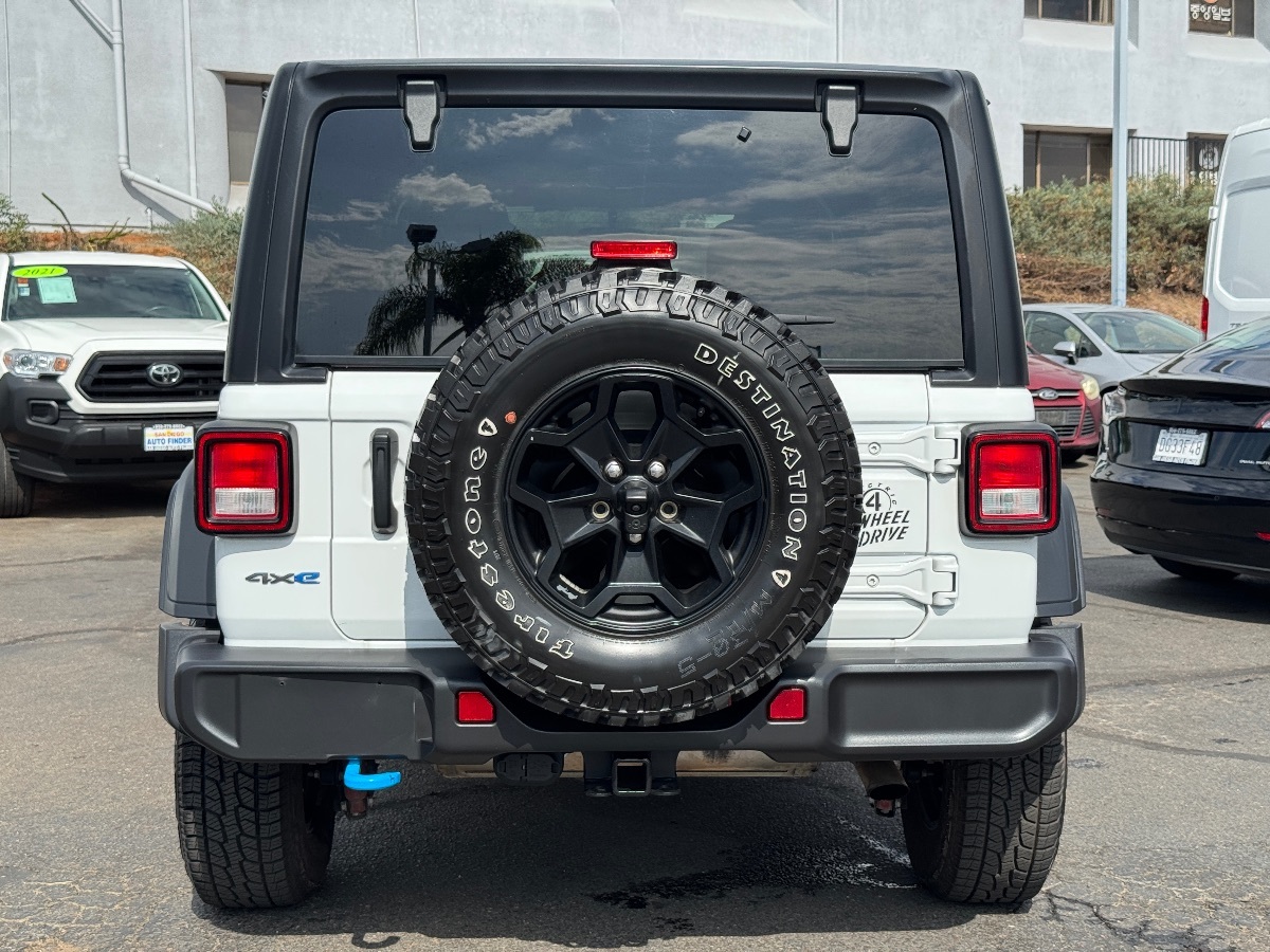 2023 Jeep Wrangler 4xe Willys photo 11