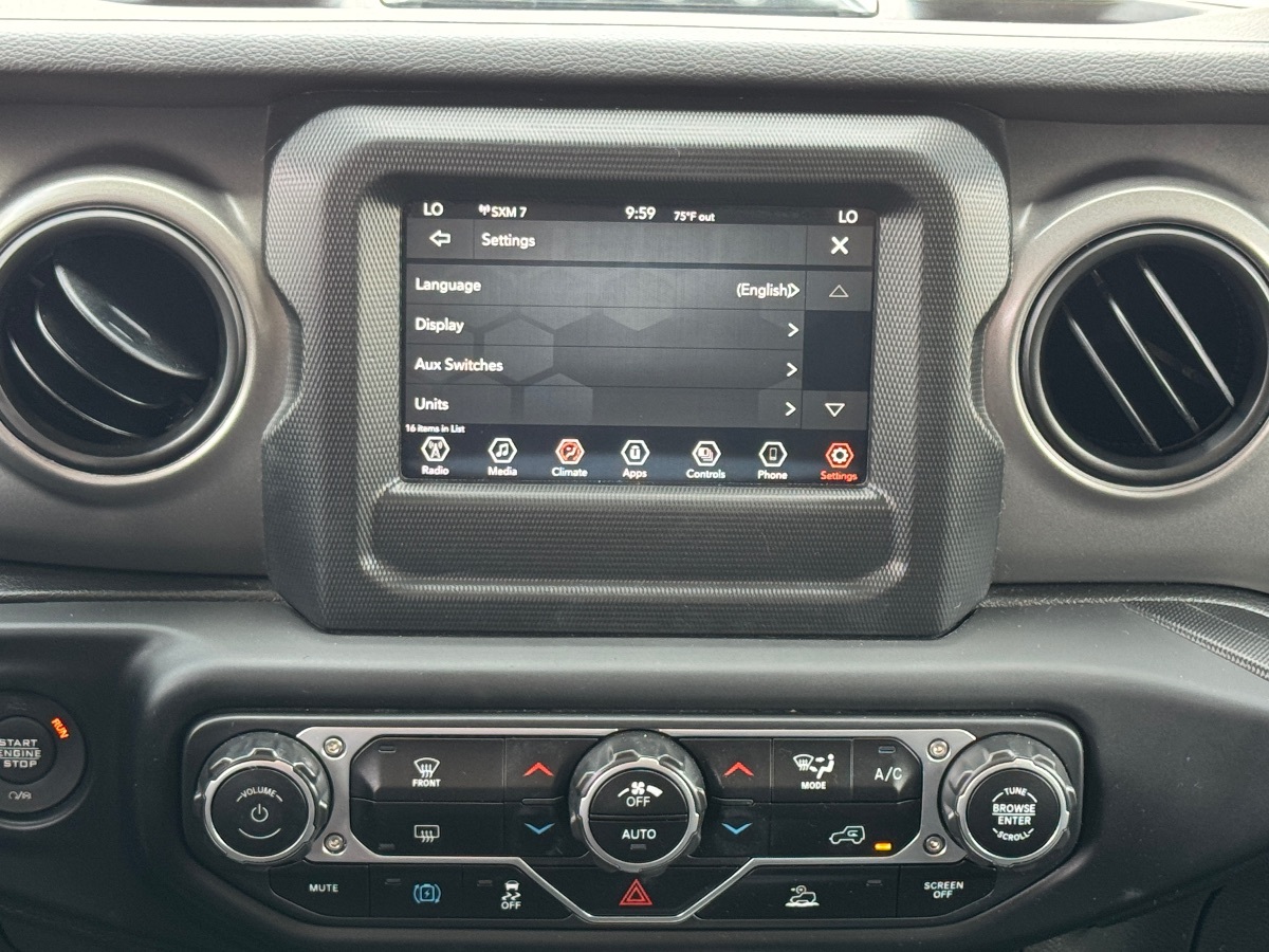2023 Jeep Wrangler 4xe Willys photo 24