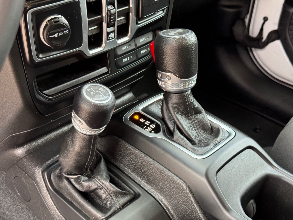 2023 Jeep Wrangler 4xe Willys photo 27