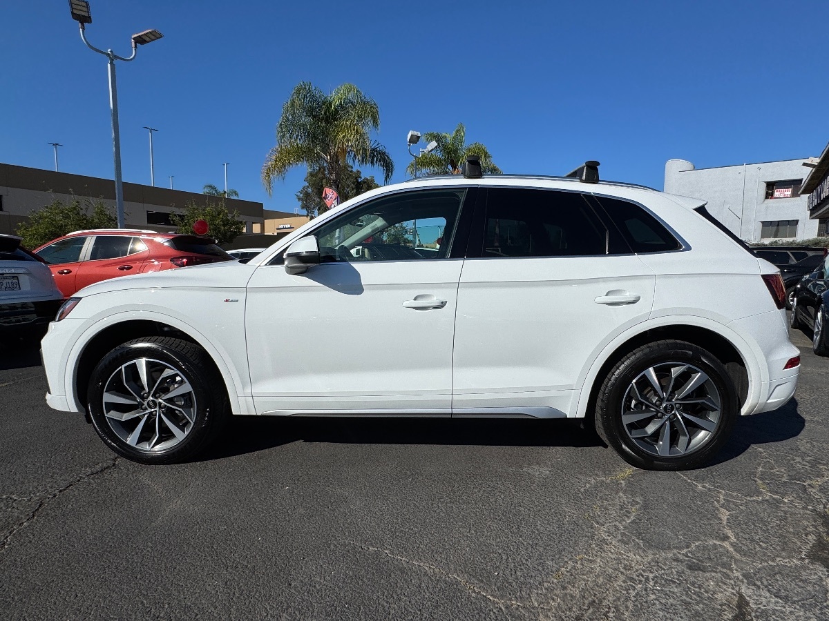 2023 Audi Q5 S line Premium Plus photo 6