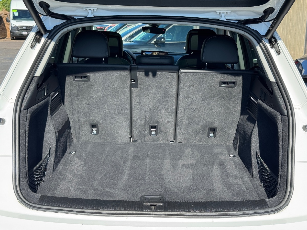 2023 Audi Q5 S line Premium Plus photo 7