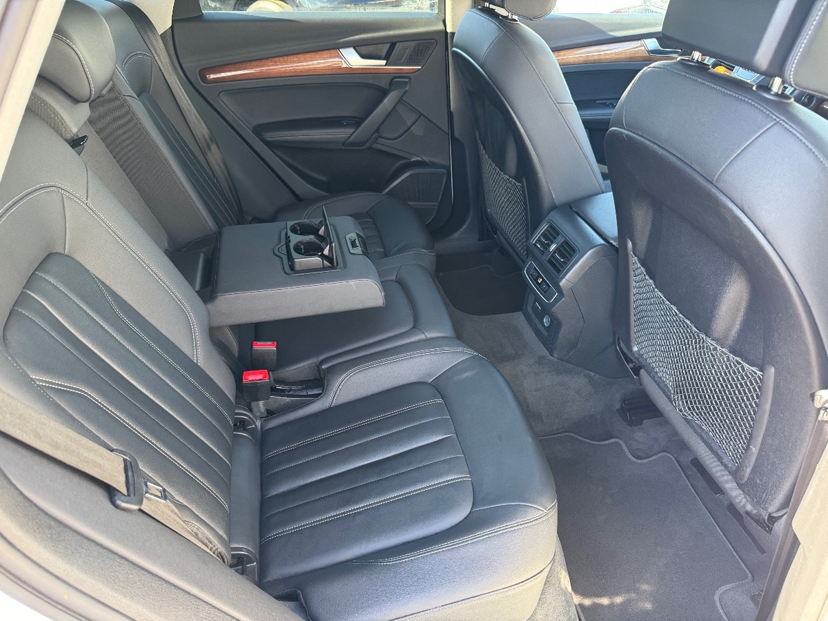 2023 Audi Q5 S line Premium Plus photo 15