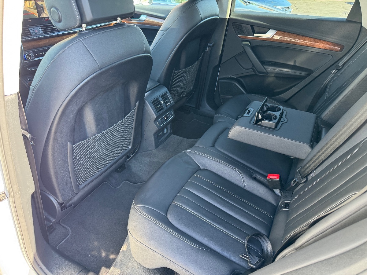 2023 Audi Q5 S line Premium Plus photo 17