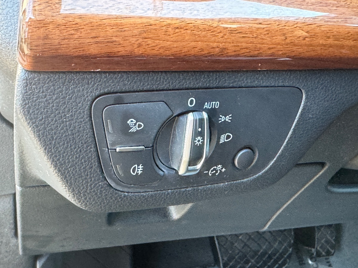 2023 Audi Q5 S line Premium Plus photo 24