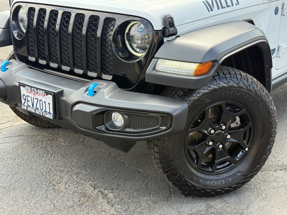 2023 Jeep Wrangler 4xe Willys photo 3