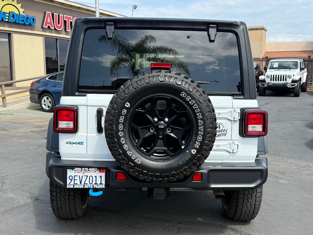 2023 Jeep Wrangler 4xe Willys photo 12