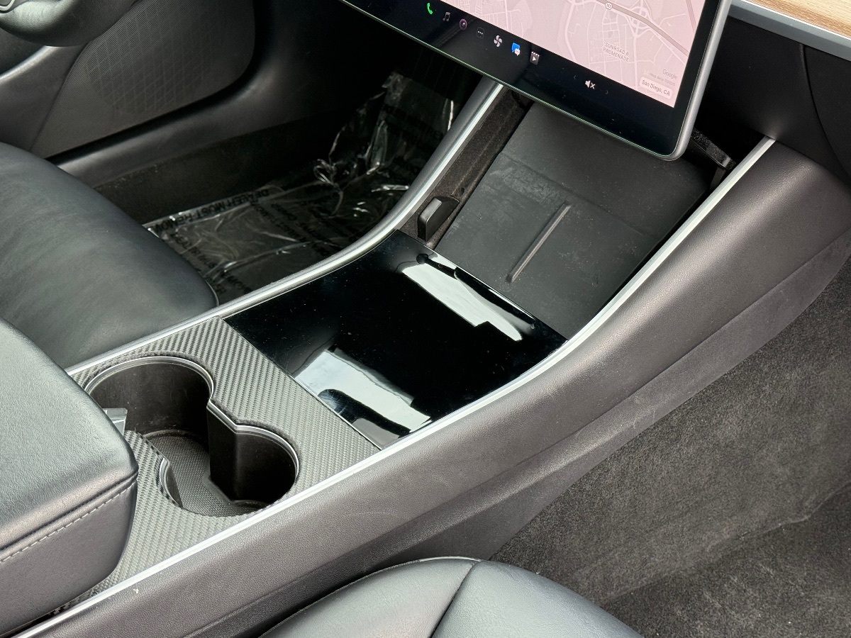 2019 Tesla Model 3 Standard Range Plus photo 16