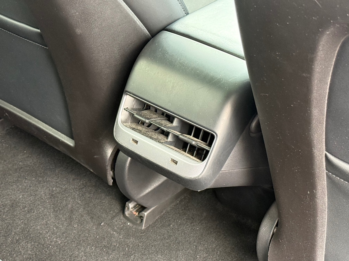 2019 Tesla Model 3 Standard Range Plus photo 19