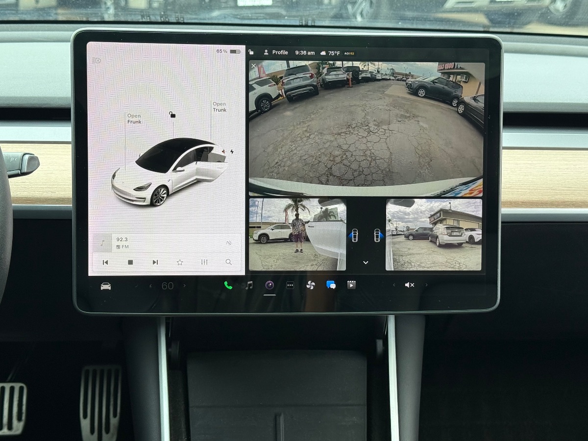 2019 Tesla Model 3 Standard Range Plus photo 24