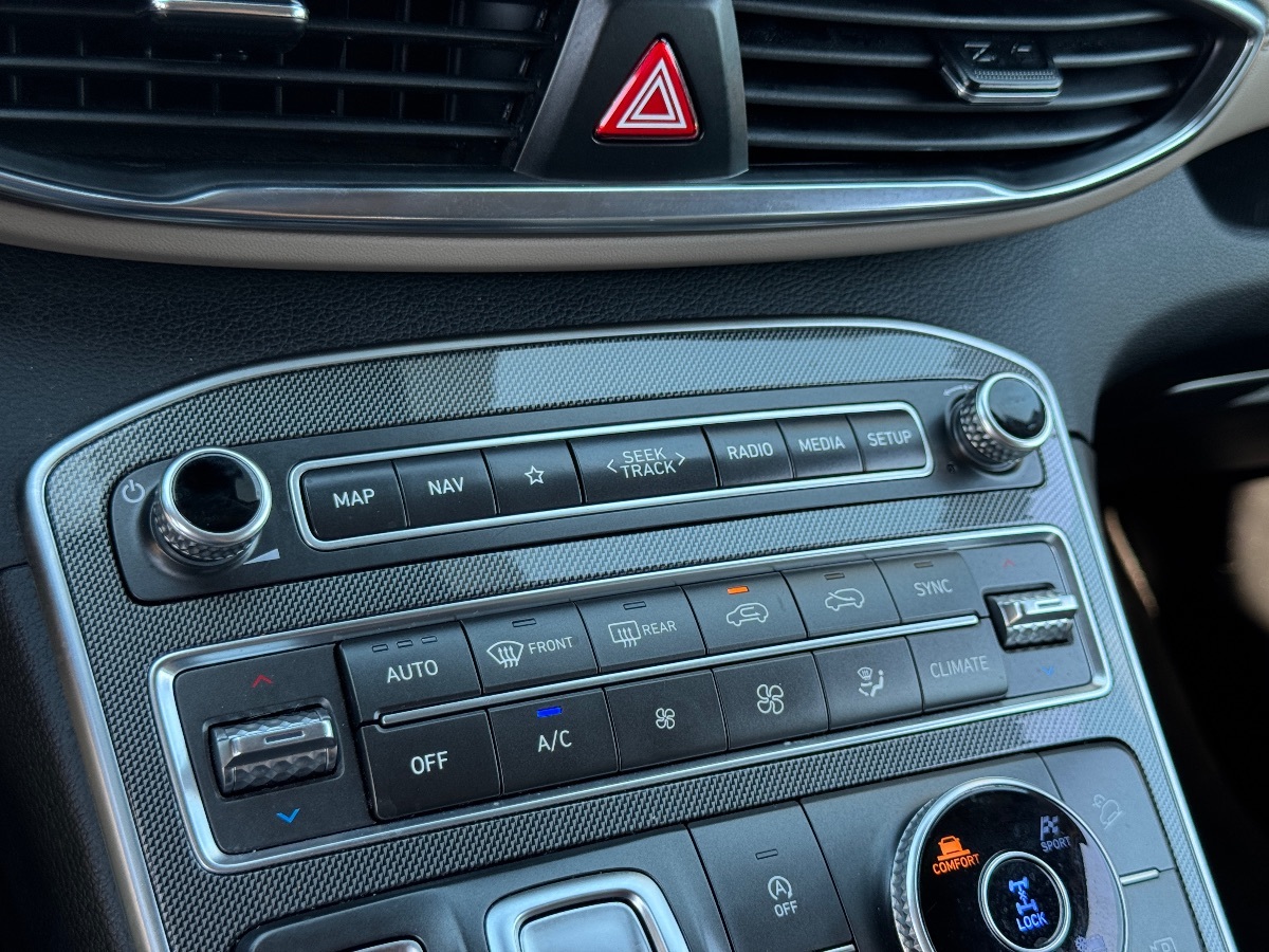 2023 Hyundai Santa Fe SEL photo 28