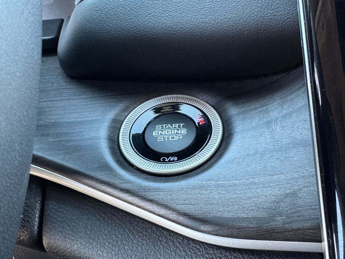 2023 Jeep Cherokee 4xe photo 31