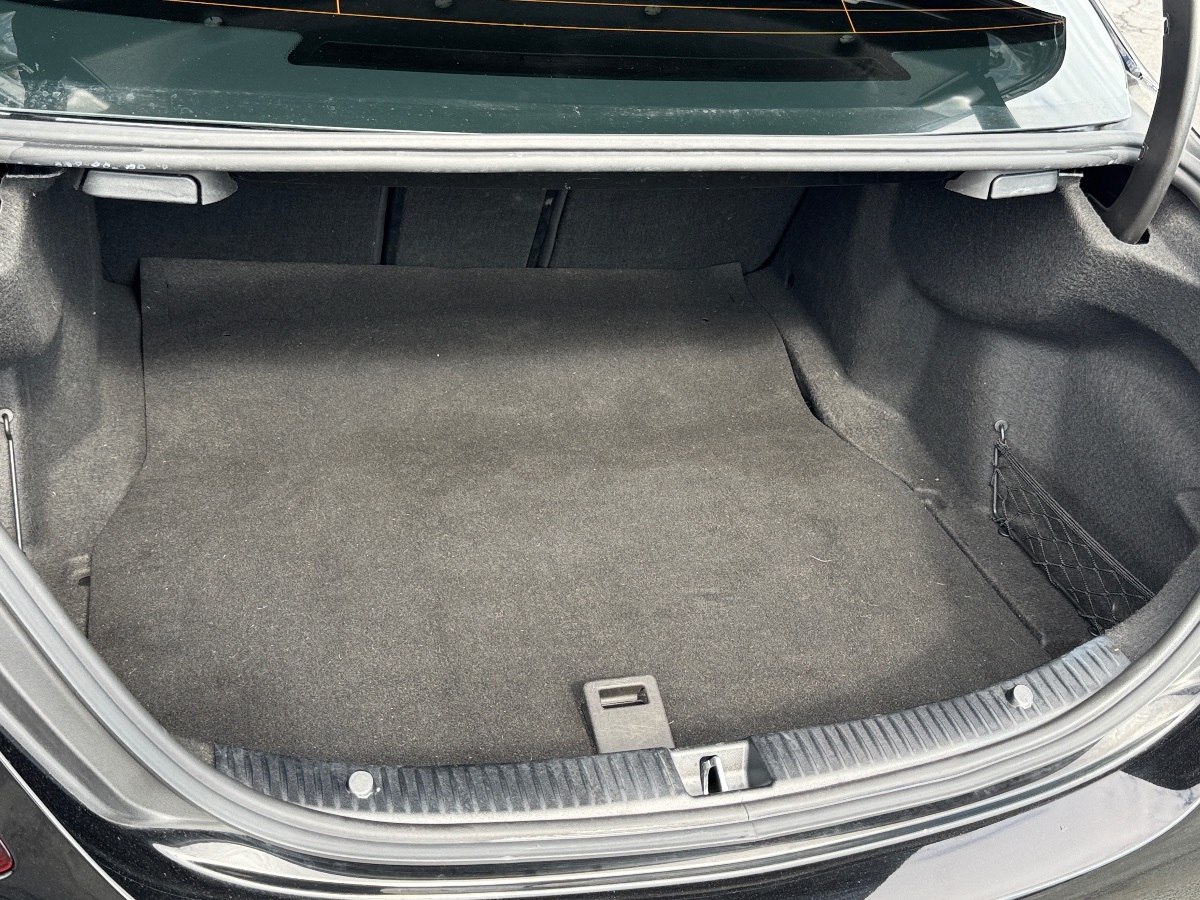 2021 Mercedes Benz C 300 Sedan photo 9
