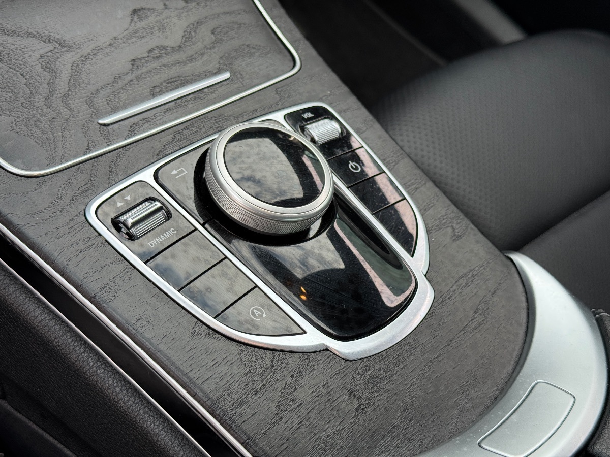 2021 Mercedes Benz C 300 Sedan photo 24