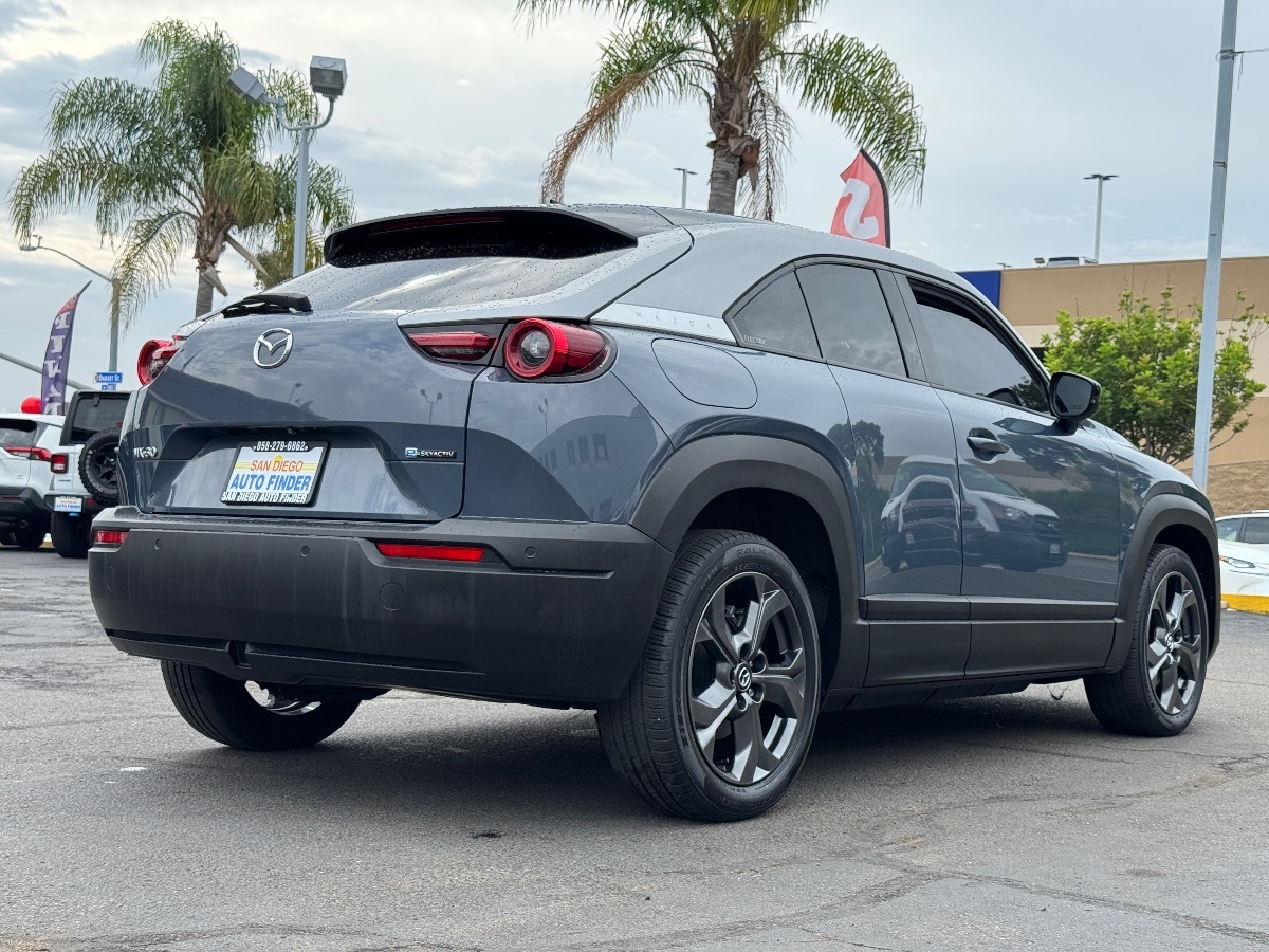 2022 Mazda MX-30 Premium Plus photo 5