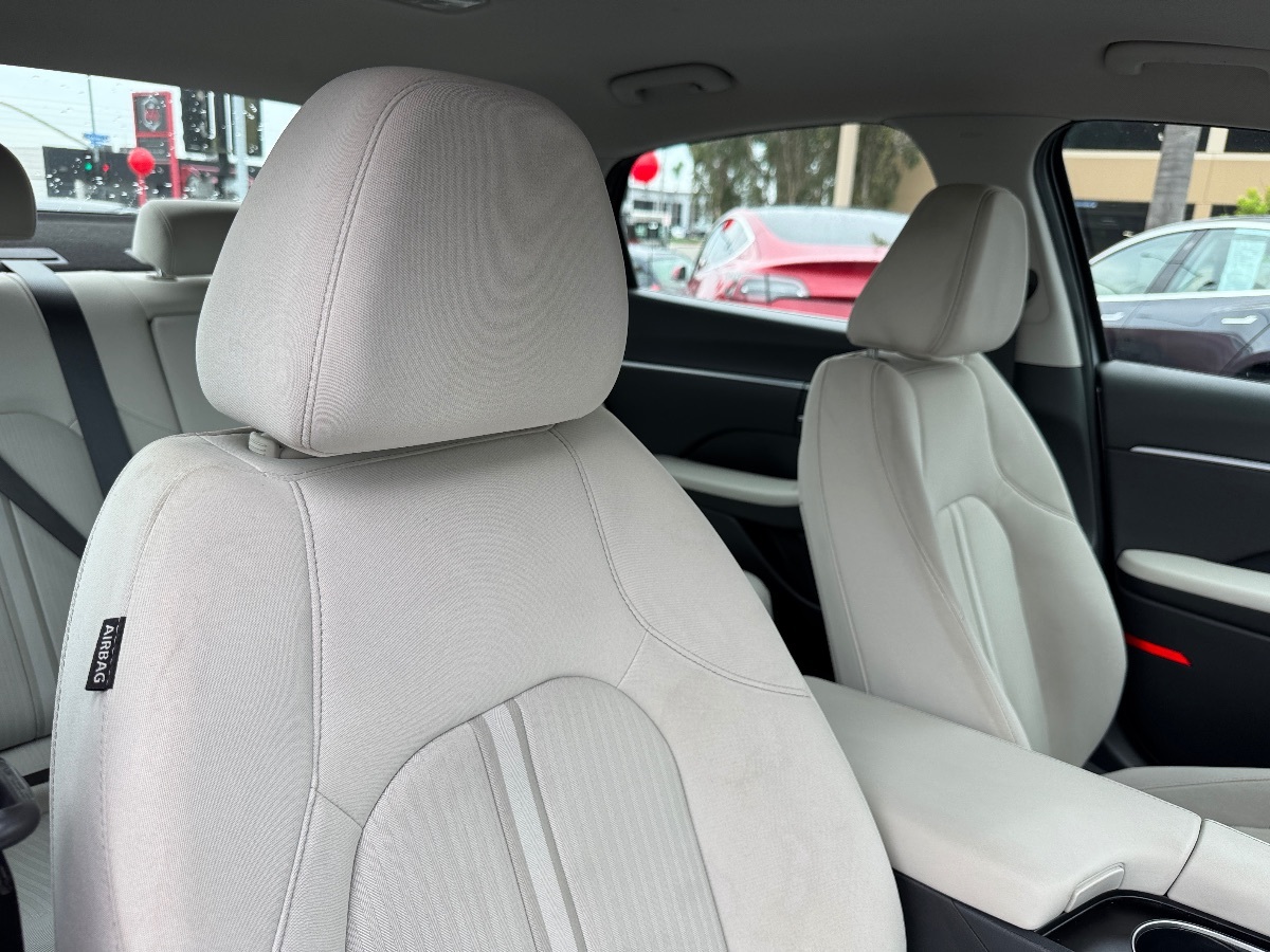 2025 Hyundai Sonata SEL photo 11