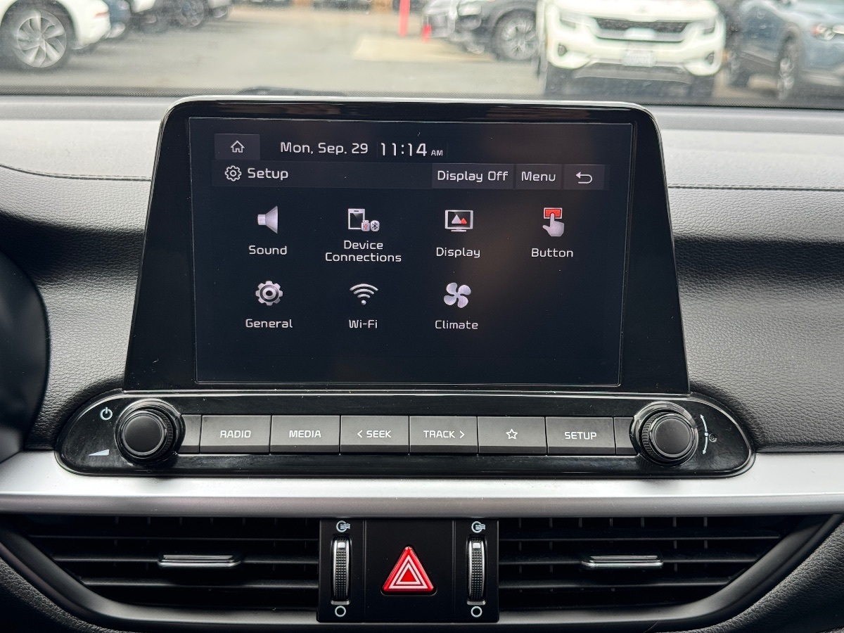 2024 Kia Forte LXS photo 20
