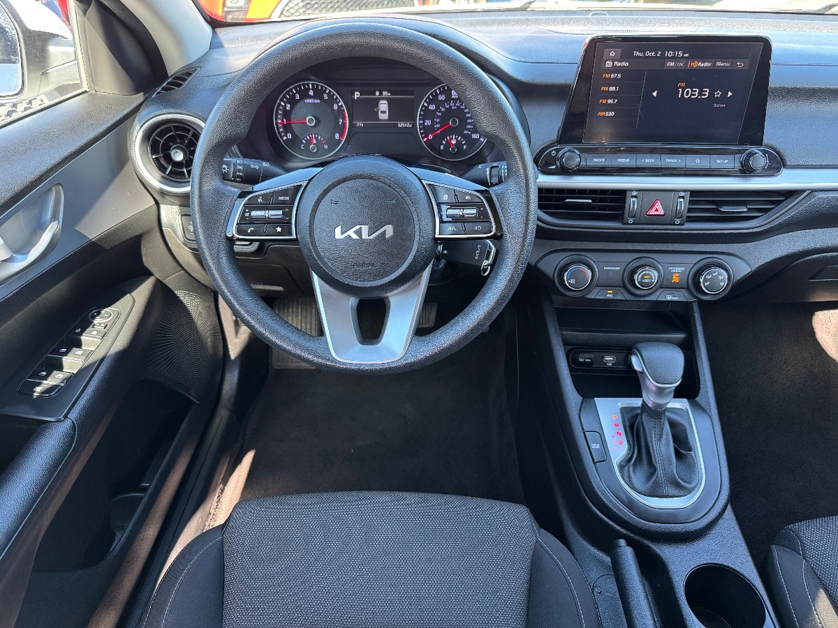 2023 Kia Forte LXS photo 19