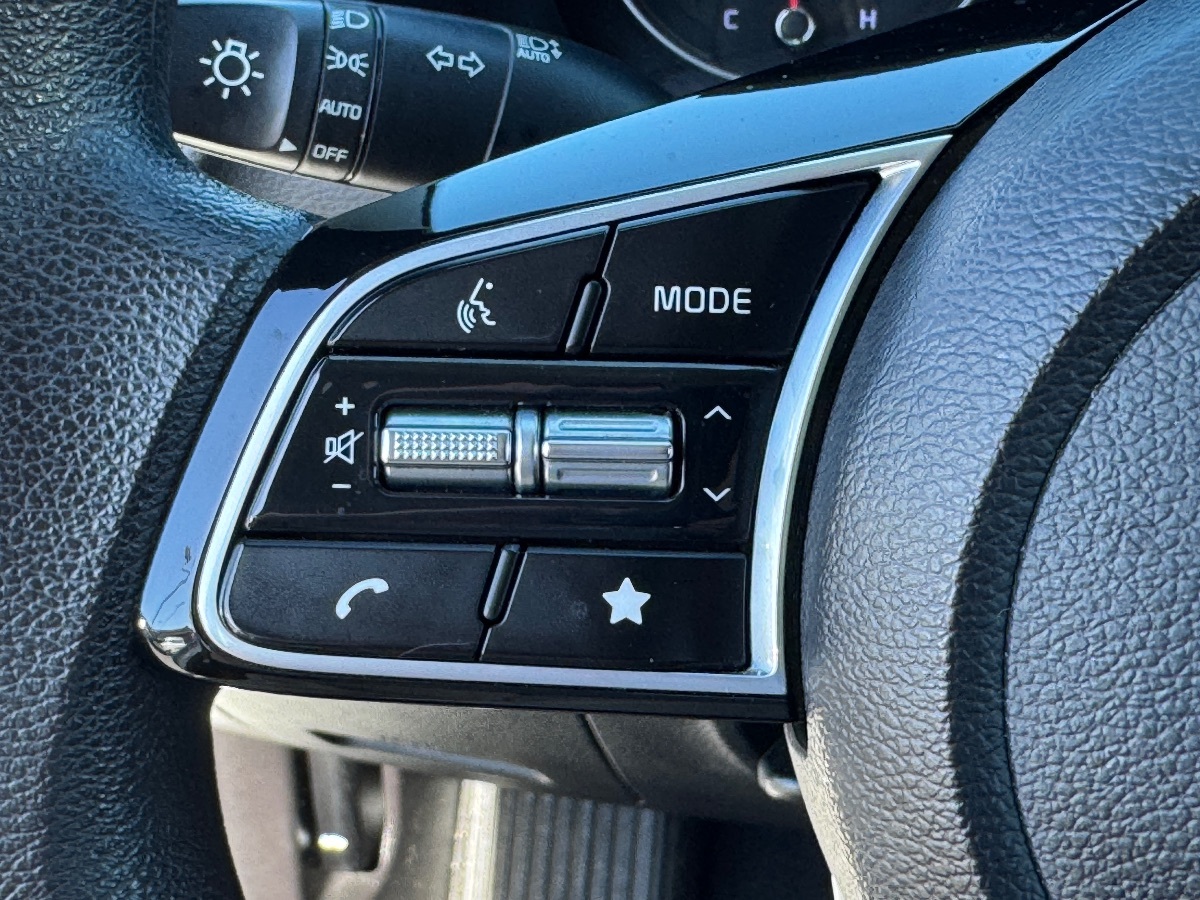 2023 Kia Forte LXS photo 31