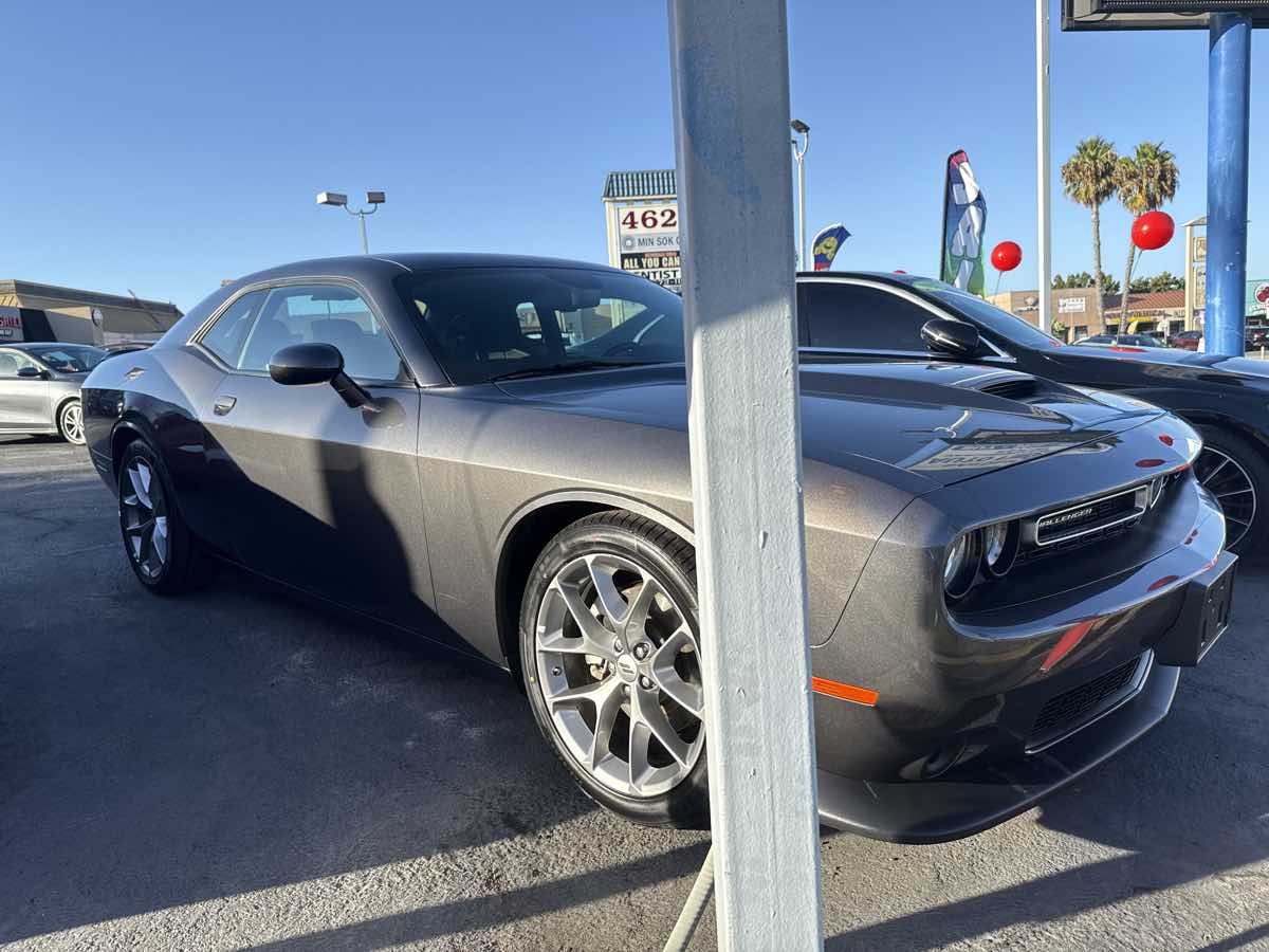 2023 Dodge Challenger GT photo 2