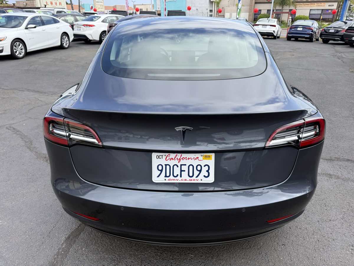 2022 Tesla Model 3 photo 5
