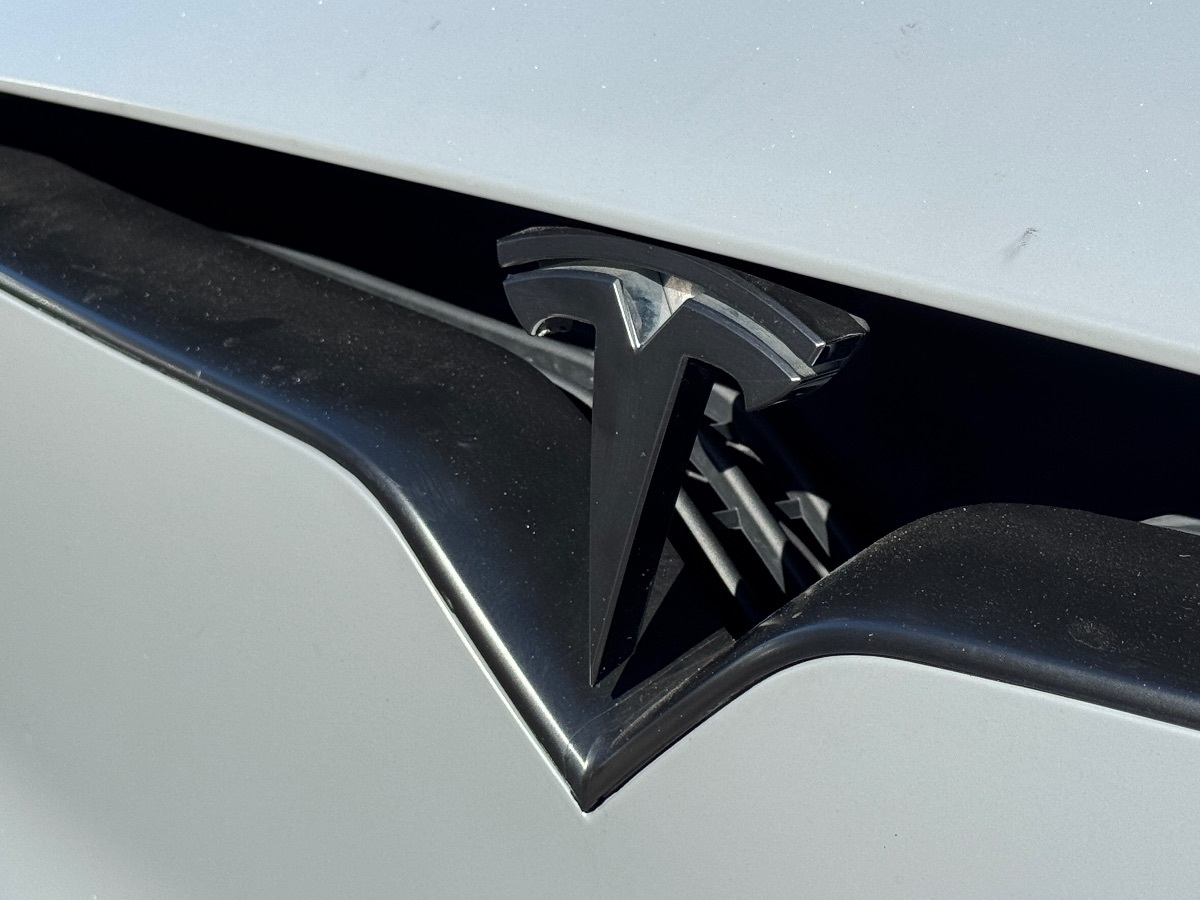 2018 Tesla Model X 100D photo 4