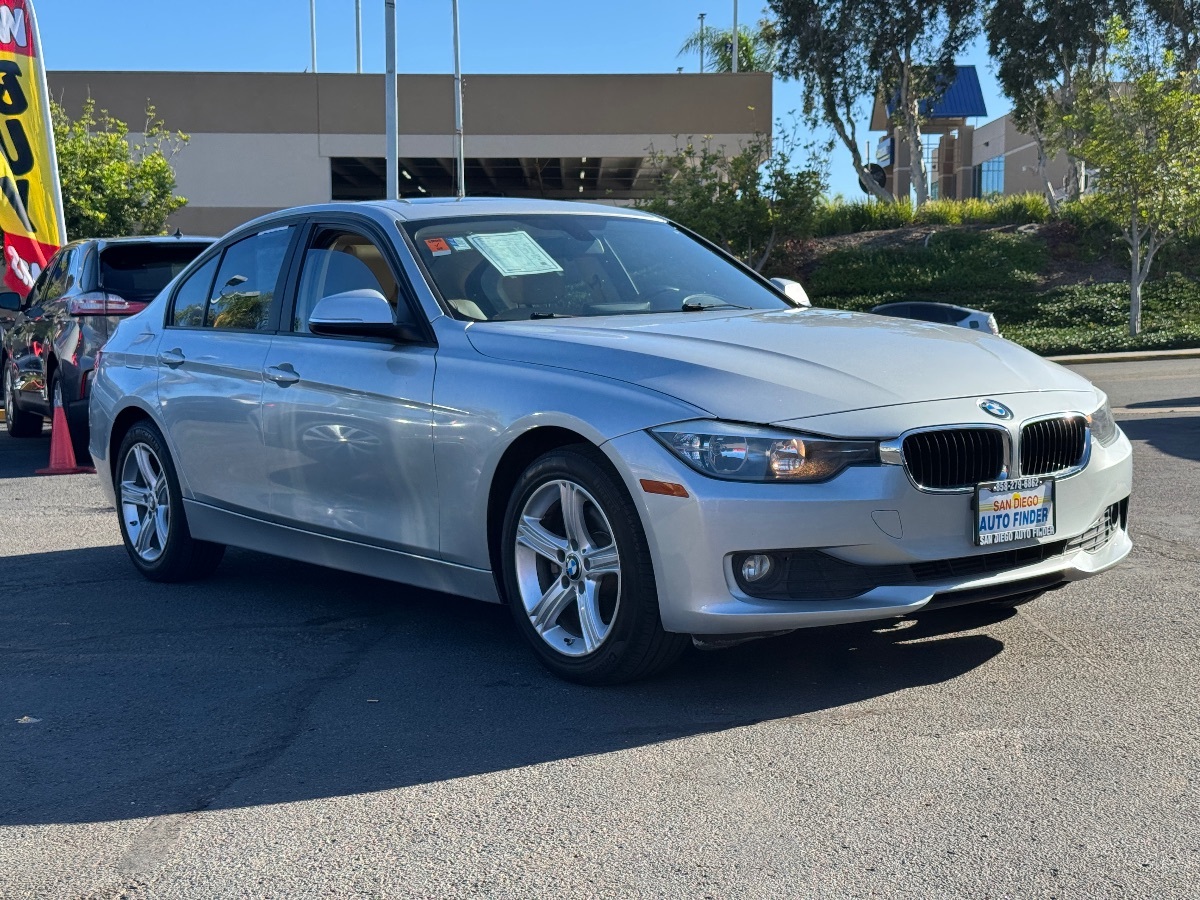 2014 Bmw 320i SA photo 4