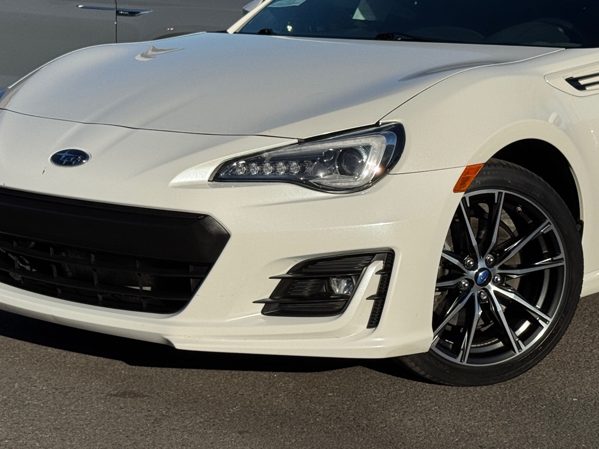 2020 Subaru BRZ Limited photo 3