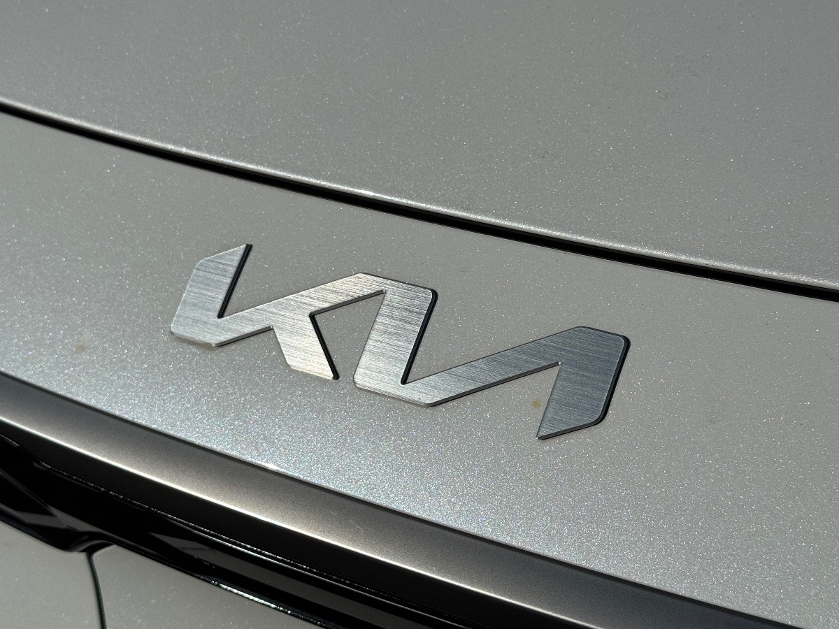 2023 Kia Niro EV Wind photo 3