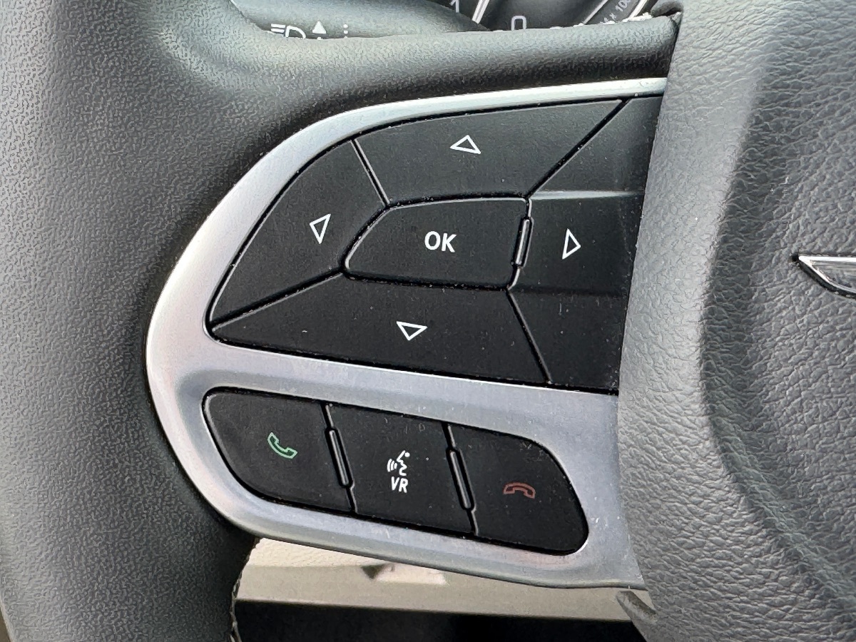 2023 Chrysler Pacifica Touring L - Photo 36