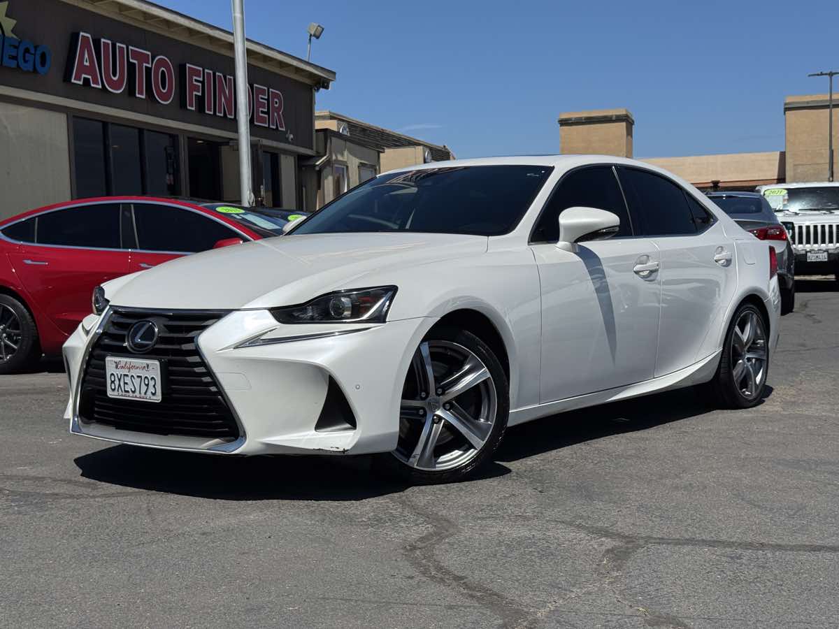 2017 Lexus IS 200t - Photo 2