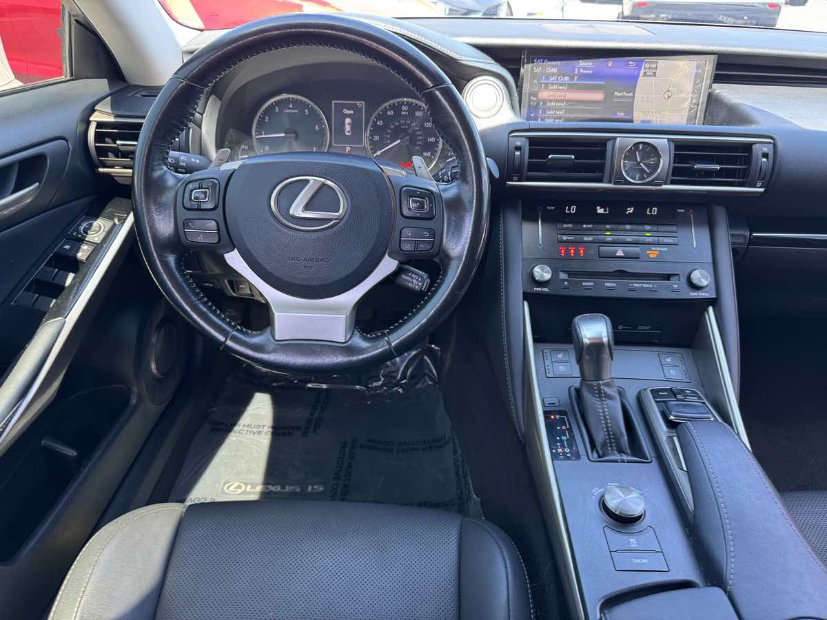 2017 Lexus IS 200t - Photo 19