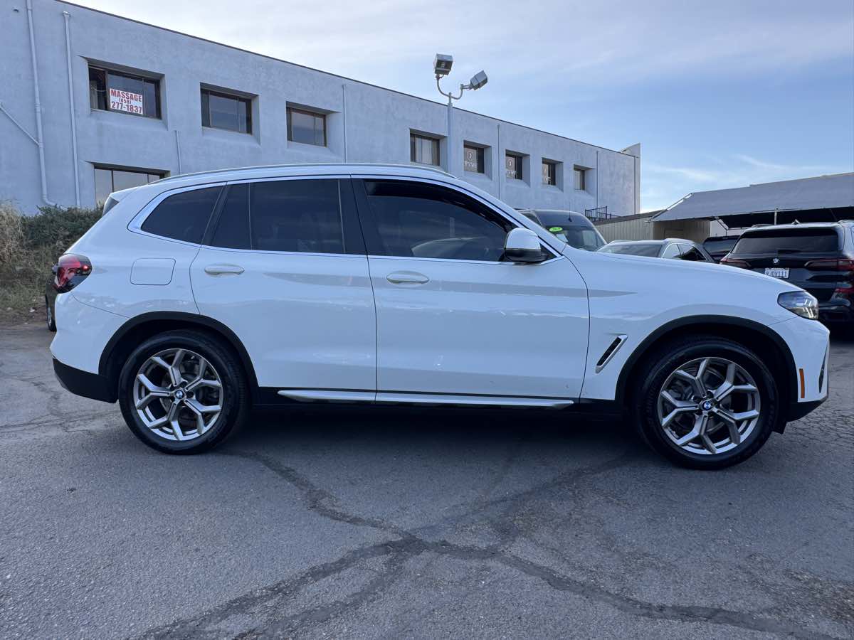 2022 BMW X3 30i - Photo 7