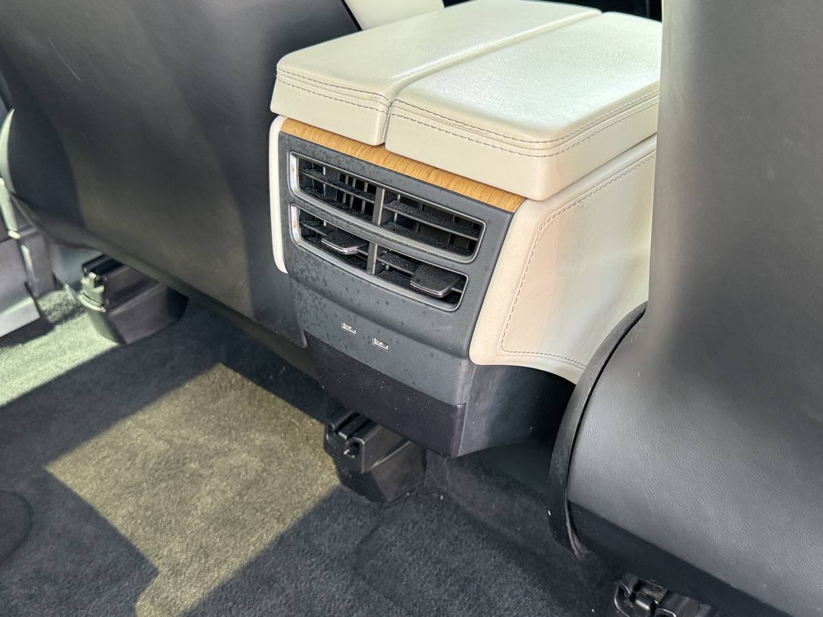 2018 Tesla Model X 75D - Photo 24