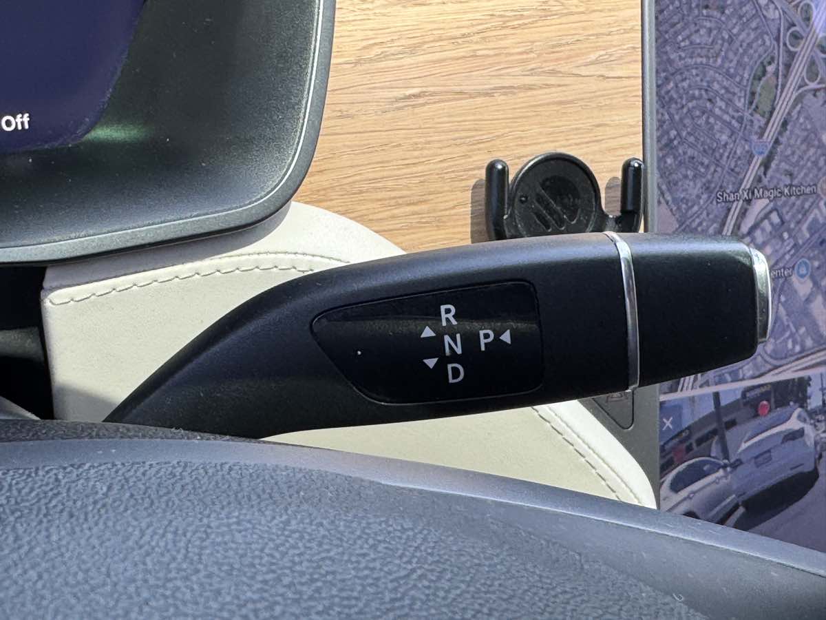 2018 Tesla Model X 75D - Photo 36