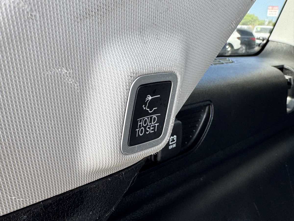 2023 Jeep Grand Cherokee 4xe - Photo 11