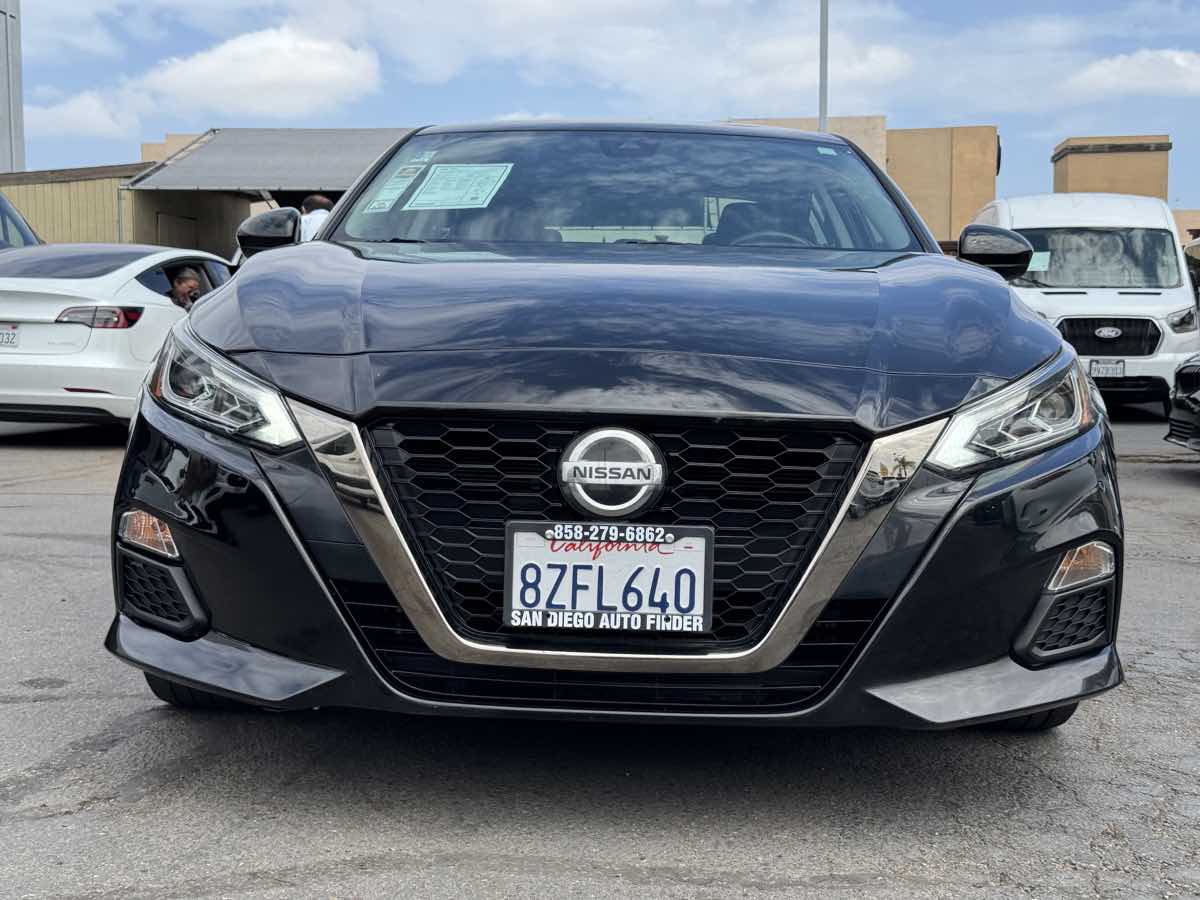 2021 Nissan Altima SR - Photo 5