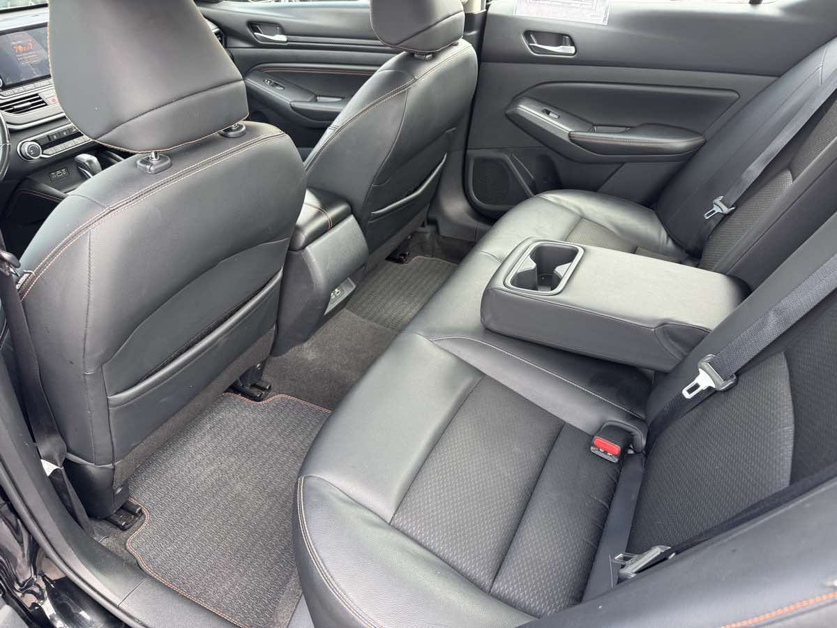 2021 Nissan Altima SR - Photo 20