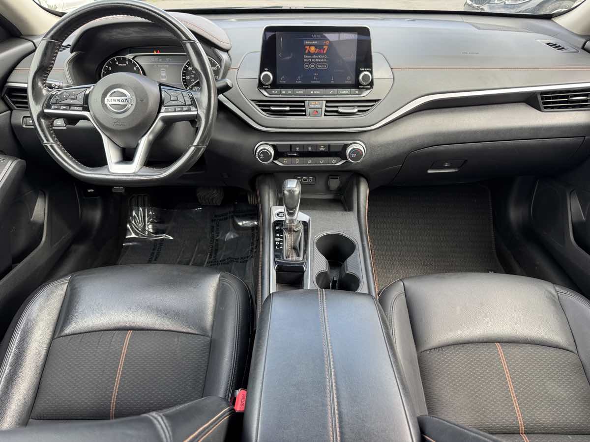 2021 Nissan Altima SR - Photo 21